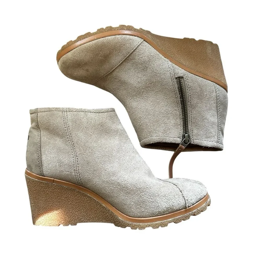 Toms Tan Ankle Booties Desert Wedge  Size 7
